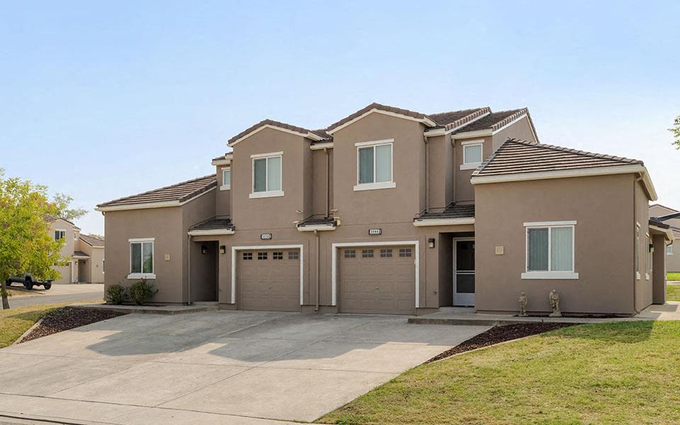 Beale AFB Homes Family housing at Beale AFB, CA Photos